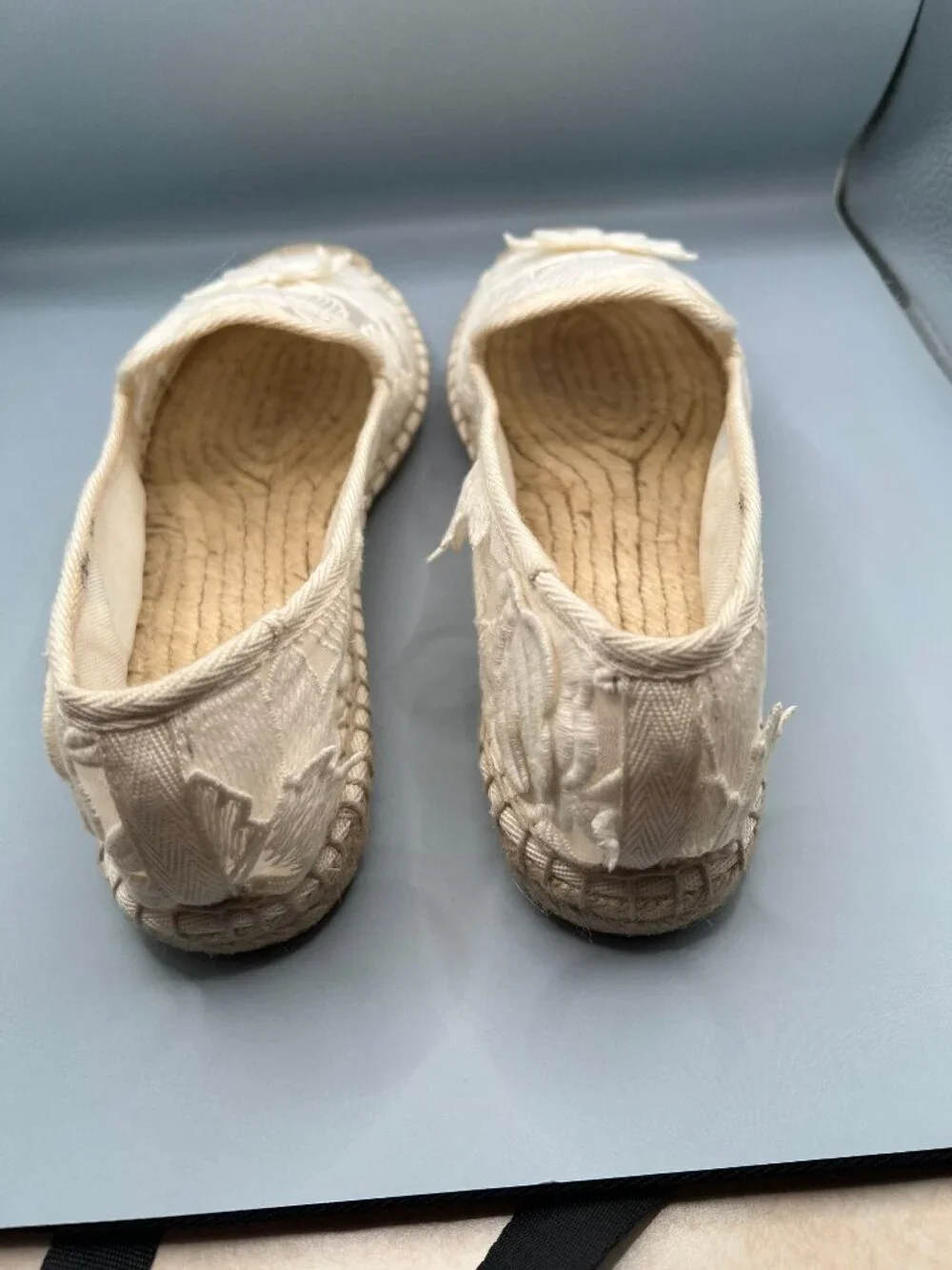 Tory Burch Creamy White Floral Embroidered Slip-On Espadrille Flats Round Toe 10